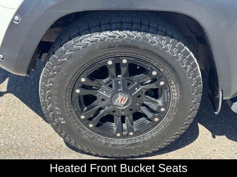 Used 2016 Toyota 4Runner SR5 Premium RWD image 10