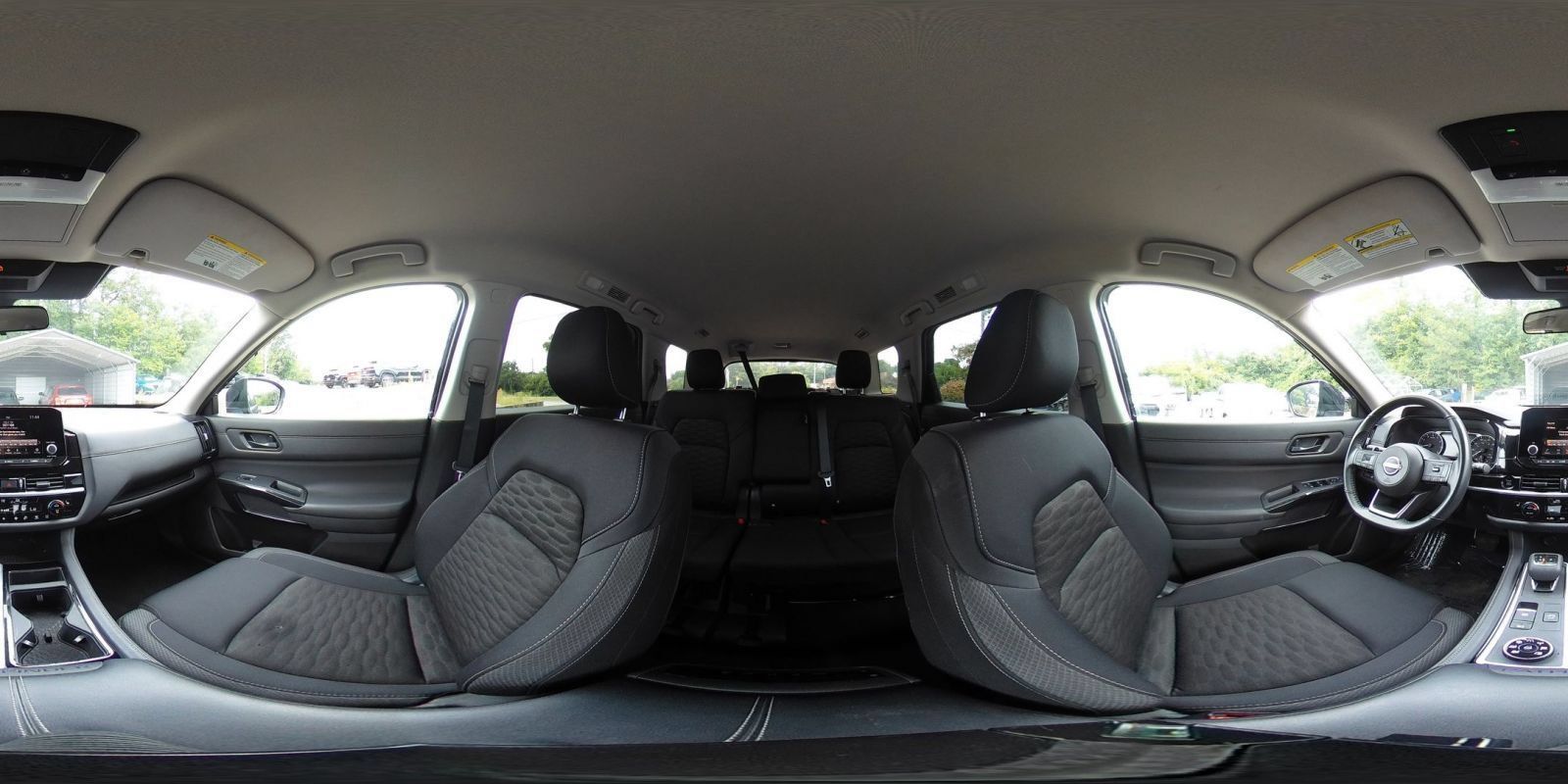 Used 2025 Nissan Pathfinder SV AWD/4WD image 42