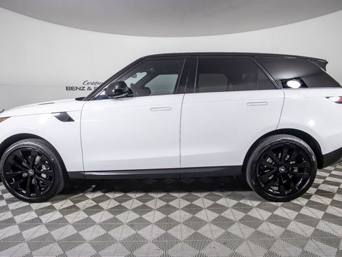 Used 2025 Land Rover Range Rover Sport SE AWD/4WD image 10