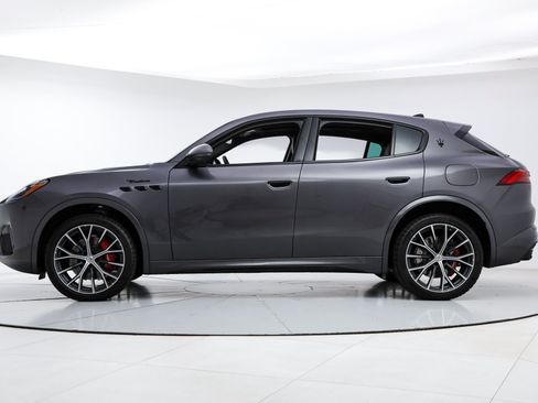 New 2026 Maserati Grecale Modena AWD/4WD image 2