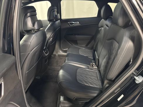 Used 2023 Kia Sportage X-Line w/ X-Line Premium Package AWD/4WD image 5