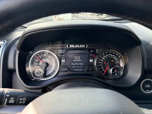 Used 2019 RAM 1500 Big Horn image 18