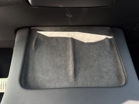 Used 2024 Tesla Model Y Long Range image 22