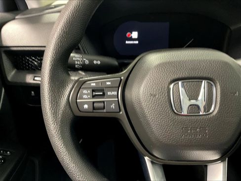 Used 2025 Honda CR-V LX image 22