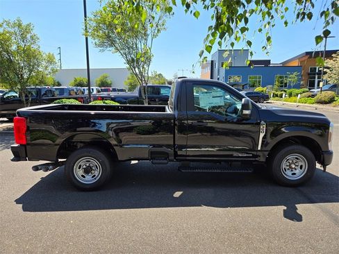 New 2025 Ford F350 XL image 4
