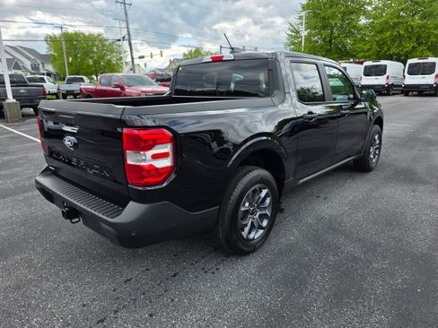 New 2026 Ford Maverick XLT w/ XLT Luxury Package AWD/4WD image 5