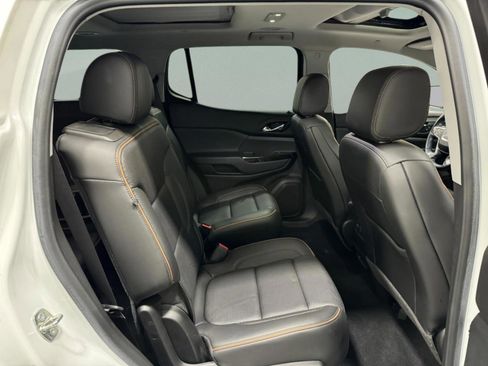 Used 2021 GMC Acadia AT4 image 13