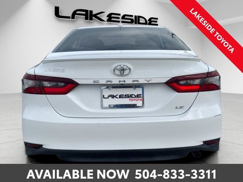 Used 2023 Toyota Camry LE image 5