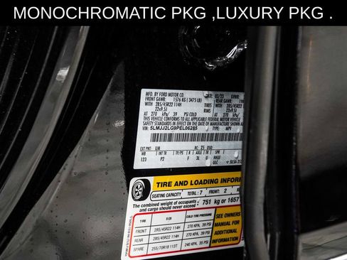 Used 2023 Lincoln Navigator Reserve AWD/4WD image 48