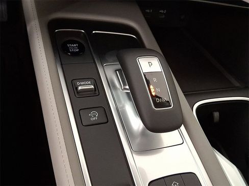 Certified 2026 INFINITI QX60 Luxe w/ Cargo Package image 15