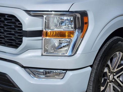 Used 2022 Ford F150 XL w/ STX Appearance Package RWD image 10