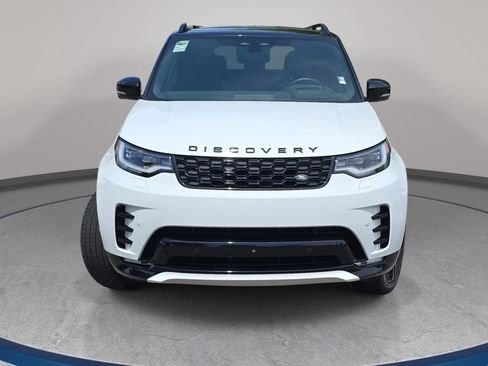 Certified 2025 Land Rover Discovery Dynamic SE AWD/4WD image 2