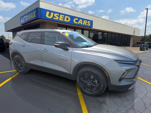 Used 2024 Chevrolet Blazer LT w/ Midnight/Sport Edition AWD/4WD image 4