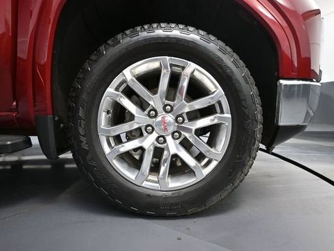 Used 2020 GMC Sierra 1500 SLT w/ SLT Premium Plus Package AWD/4WD image 17