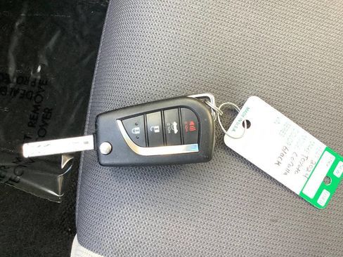 Used 2024 Toyota Corolla LE image 44