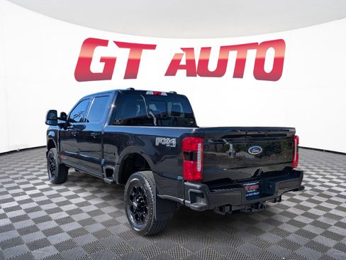 Used 2024 Ford F250 Lariat w/ Black Appearance Package AWD/4WD image 4