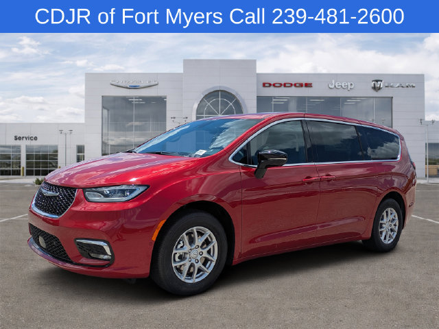 New 2026 Chrysler Pacifica Select FWD image 5