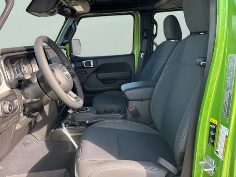 New 2025 Jeep Wrangler Sport S image 22