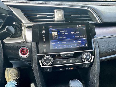 Used 2016 Honda Civic EX-T image 26