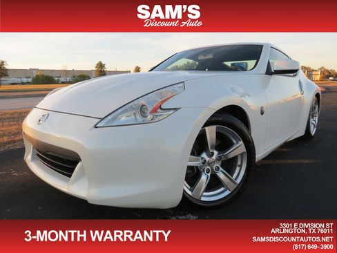 Used 2010 Nissan 370Z Coupe image 1