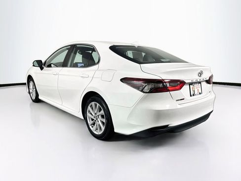 Used 2024 Toyota Camry LE FWD image 7