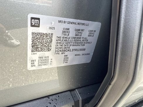 New 2026 Chevrolet Suburban High Country w/ Sun And Tow Package AWD/4WD image 35