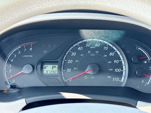 Used 2014 Toyota Sienna LE FWD image 14