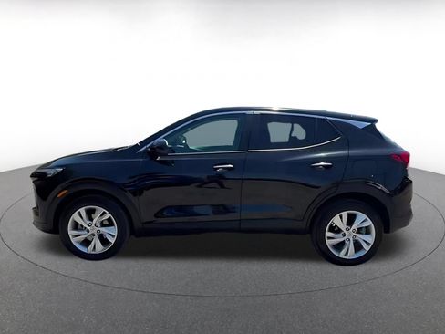Used 2025 Buick Encore GX Preferred FWD image 9
