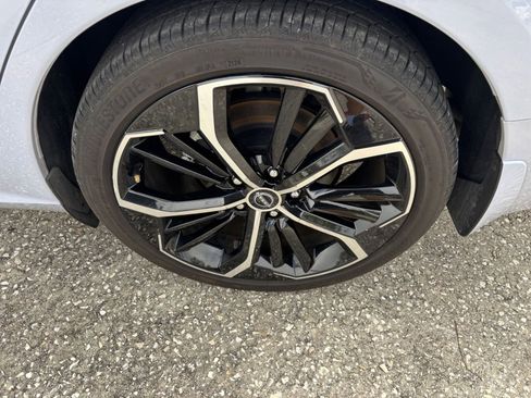 Used 2025 Nissan Altima 2.5 SR image 31