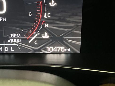 Used 2023 GMC Canyon AT4 image 6