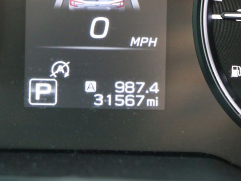 Used 2025 Subaru Outback Premium AWD/4WD image 31