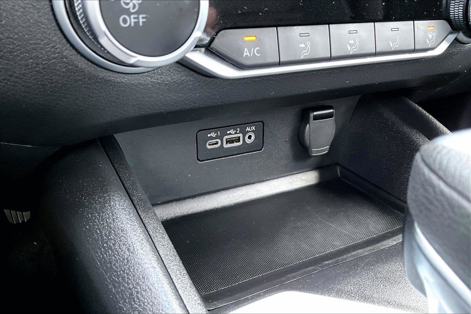 Used 2025 Nissan Altima 2.5 SV FWD image 16