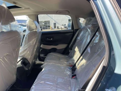 New 2026 Honda HR-V EX-L image 11