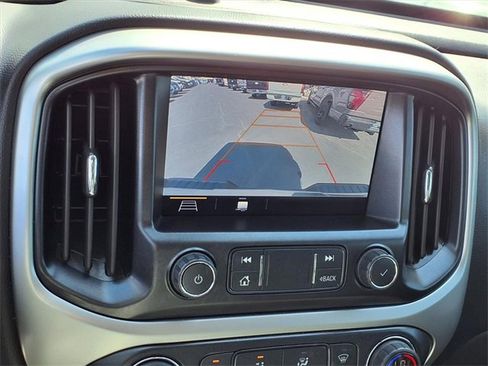 Used 2020 Chevrolet Colorado ZR2 image 7