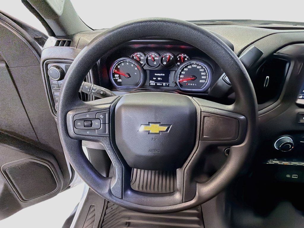 Used 2024 Chevrolet Silverado 1500 Custom w/ LPO, Dark Essentials Package AWD/4WD image 13