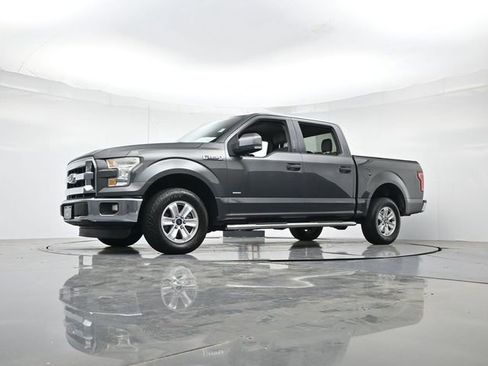Used 2016 Ford F150 XLT RWD image 36