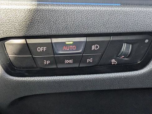 Used 2023 BMW i4 eDrive40 w/ Premium Package image 12