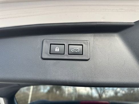 Used 2021 Subaru Outback Limited w/ Popular Package #2 image 24