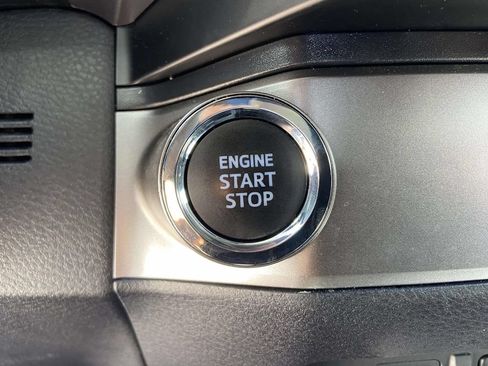 Used 2023 Toyota Tacoma SR5 RWD image 28