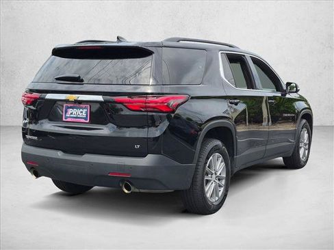 Used 2022 Chevrolet Traverse LT FWD image 5