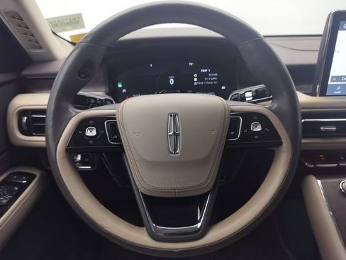 Used 2022 Lincoln Aviator Reserve w/ Elements Package Plus AWD/4WD image 13