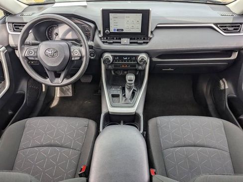 Used 2025 Toyota RAV4 XLE image 14