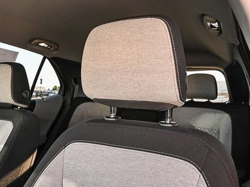 Used 2022 Chevrolet Equinox LS w/ LS Convenience Package FWD image 30