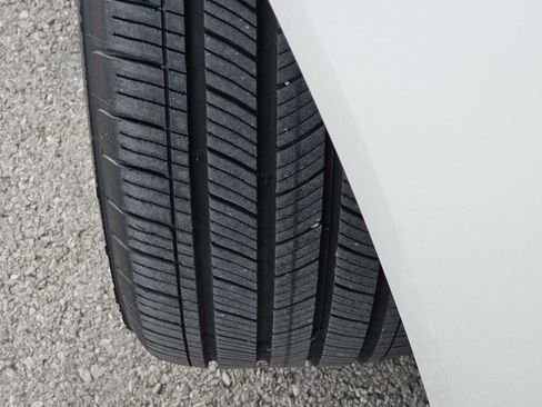 Used 2024 Honda Accord EX image 10