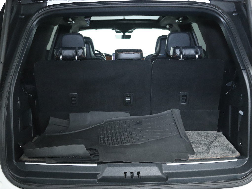 Certified 2023 Lincoln Navigator Black Label AWD/4WD image 35