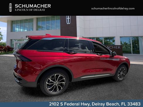 New 2026 Lincoln Nautilus Premier AWD/4WD image 7