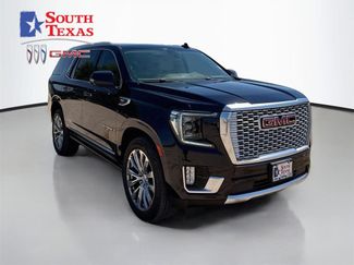 Used 2022 GMC Yukon Denali RWD video 1