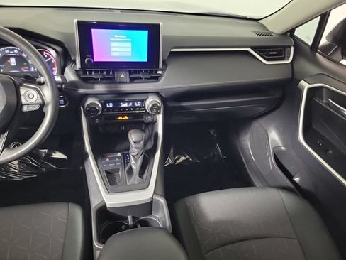 Used 2024 Toyota RAV4 XLE w/ Convenience Package FWD image 17