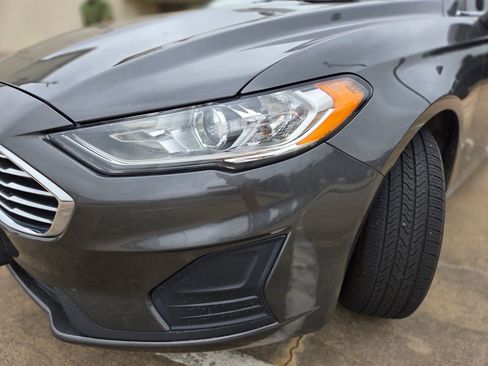 Used 2019 Ford Fusion S FWD image 23