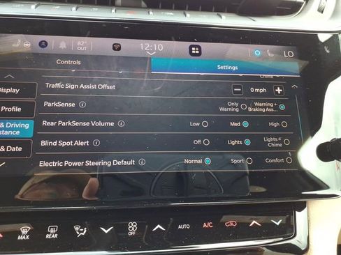 New 2026 Jeep Grand Cherokee L Limited image 11